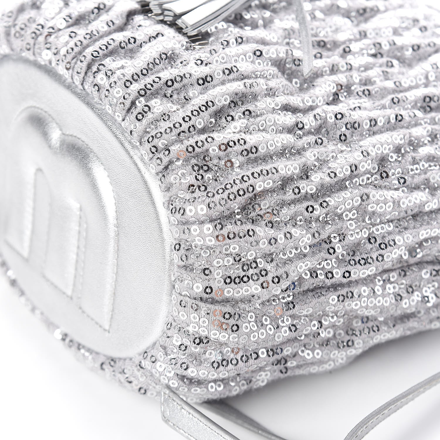 Miu Miu Paillettes Mate Bucket Bag Argento 9 of 9