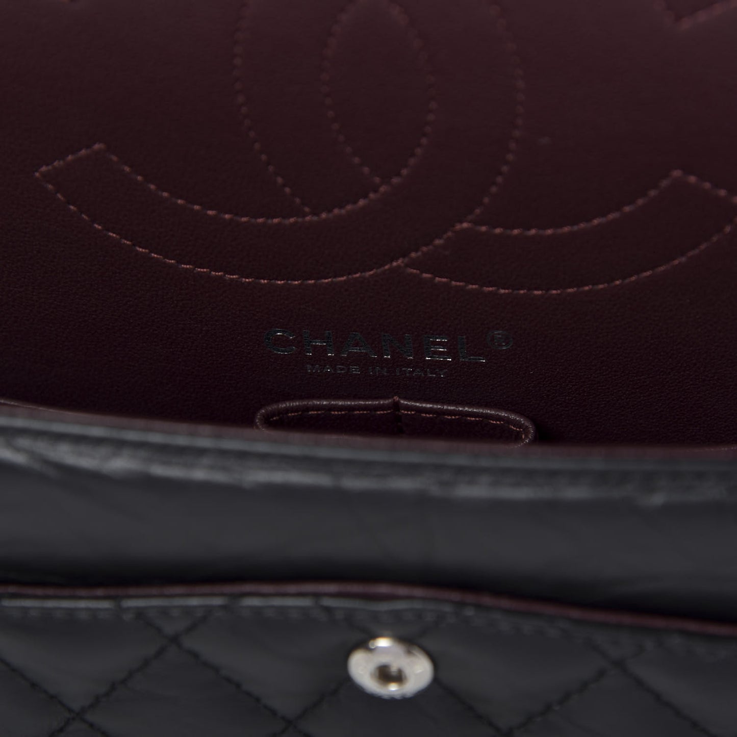 Aged Calfskin Quilted 2.55 Reissue 225 Flap Black