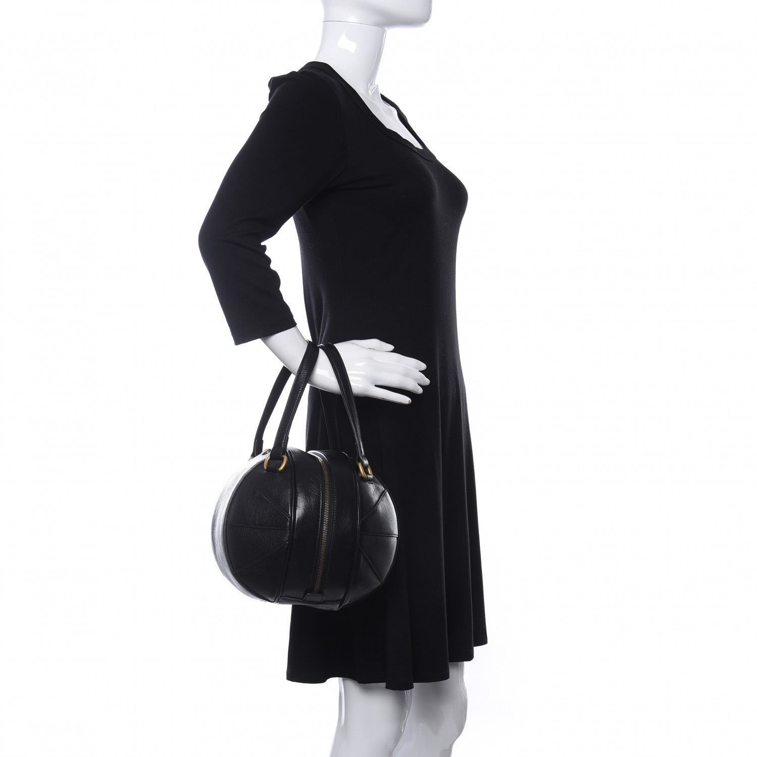 Gucci Piuma Lux Energy Tifosa Basketball Shaped Shoulder Bag Black 2 of 9
