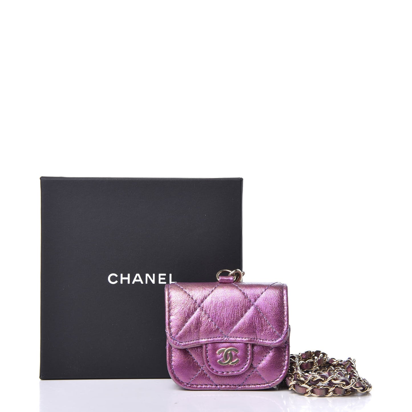 Iridescent Lambskin Quilted Airpods Pro Case Purple