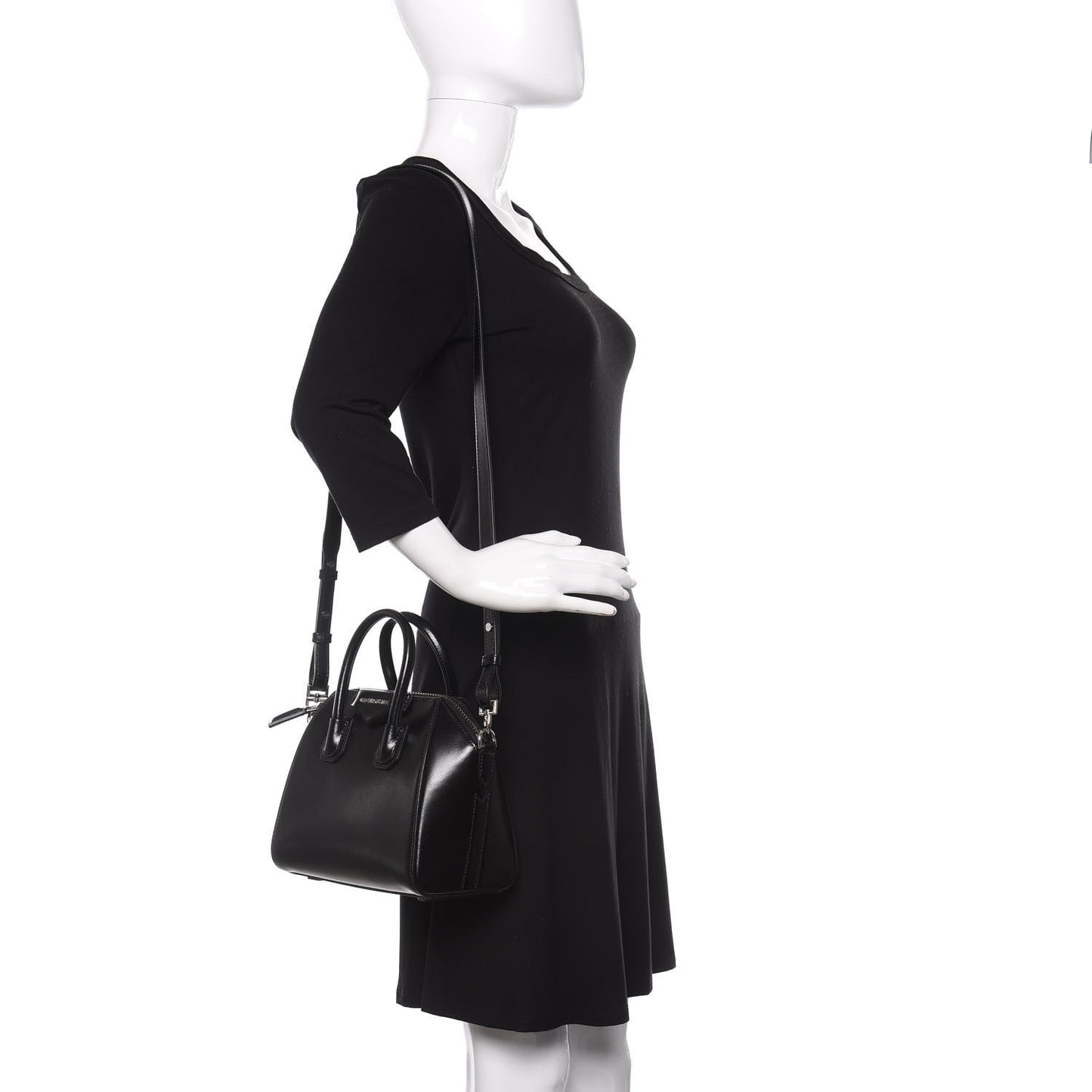 Shiny Lord Calfskin Mini Antigona Black