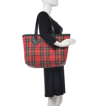 Burberry Vintage Check Medium The Giant Reversible Tote Antique Yellow Bright Red 2 of 15