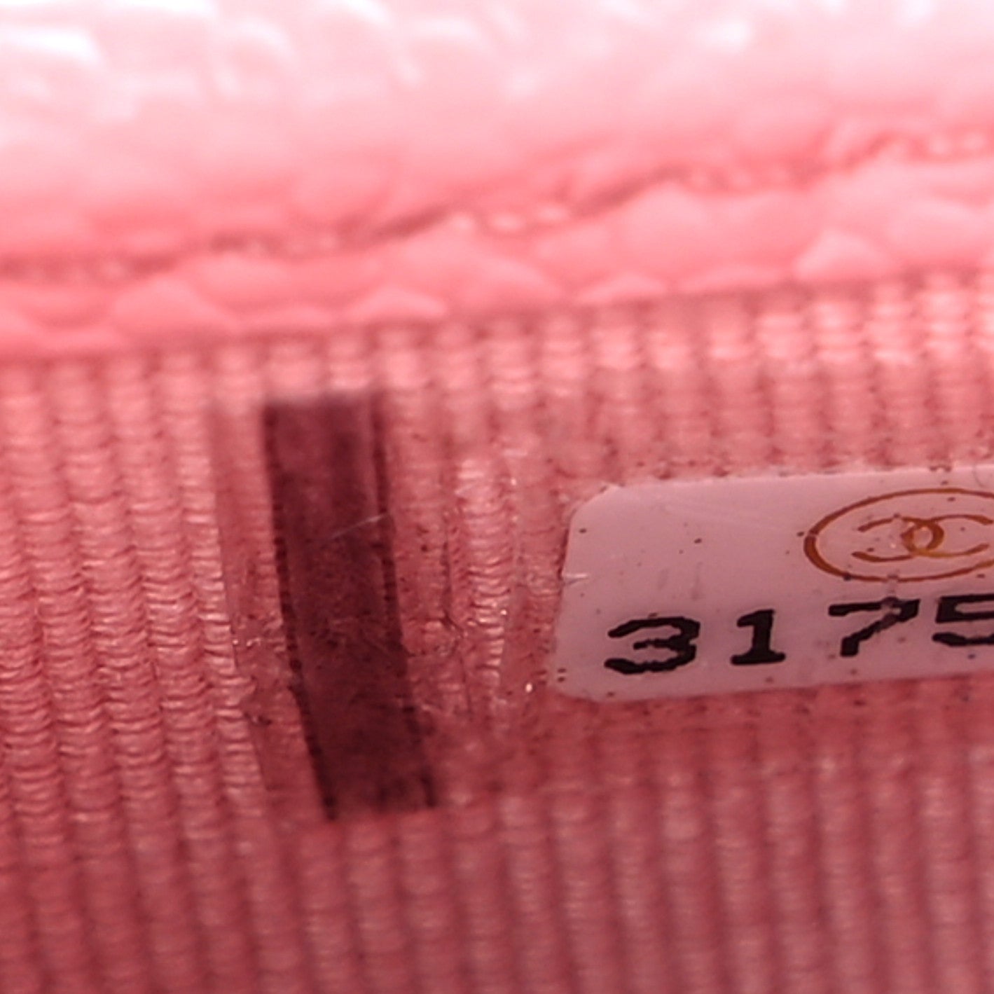 Chanel Caviar Quilted Compact Zipped Wallet Pink 8 of 9