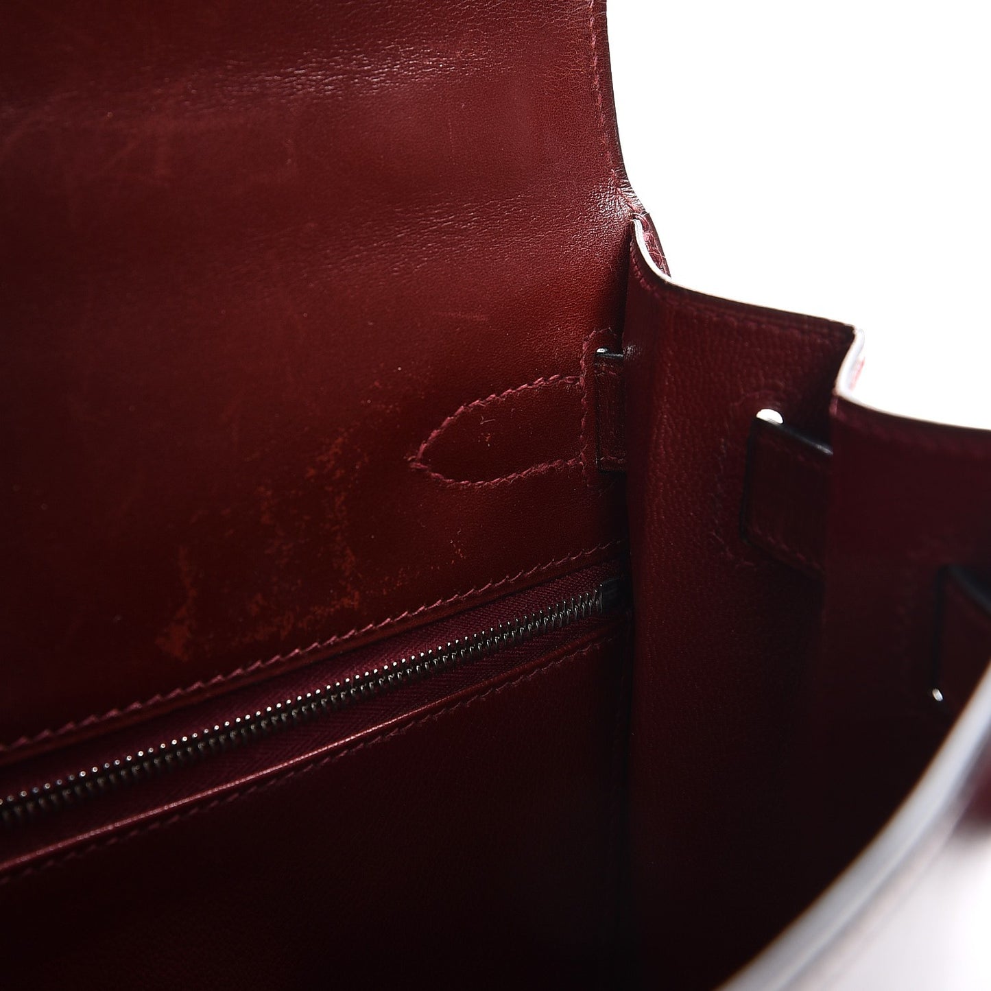 Box Kelly Sellier 28 Rouge H