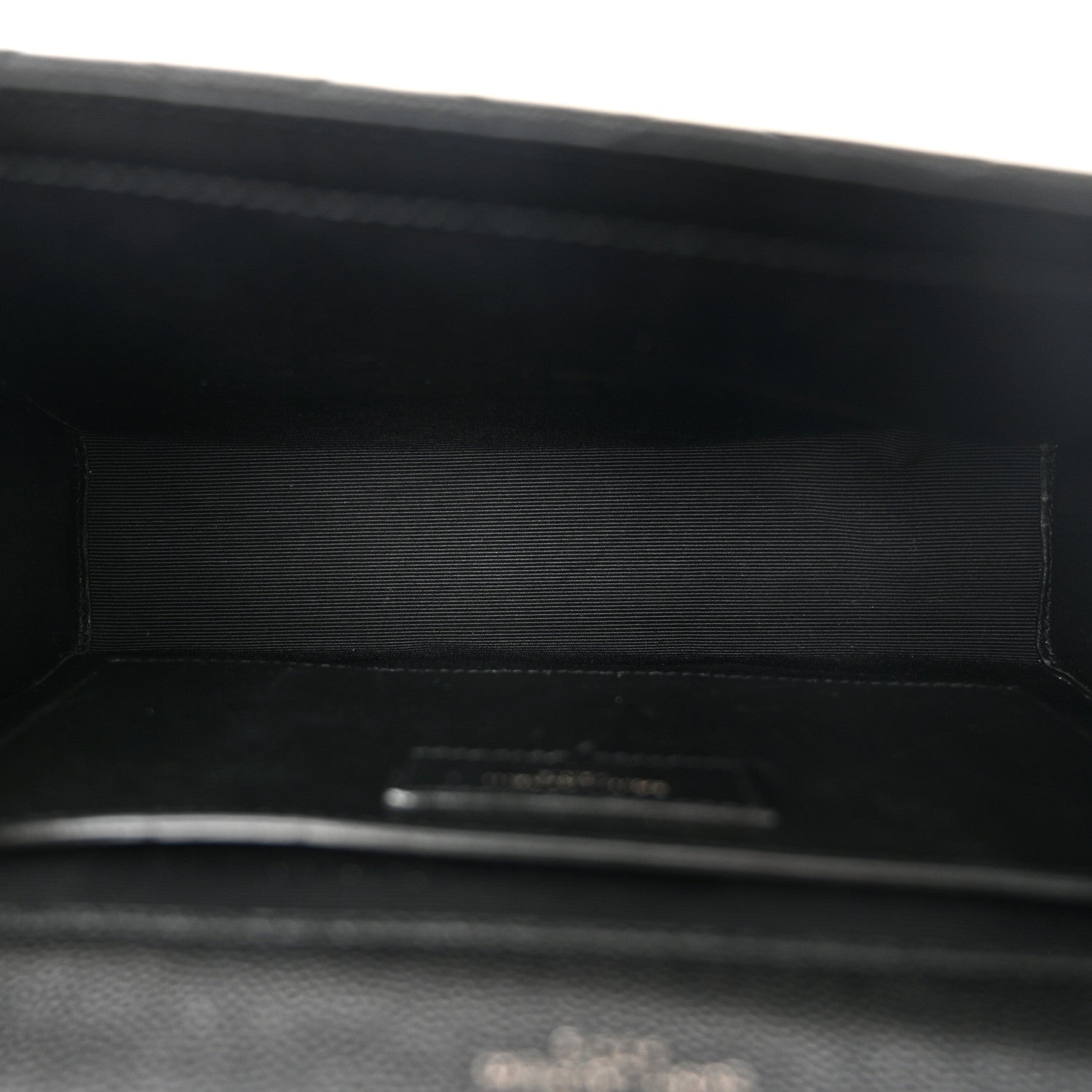 Saint Laurent Grain De Poudre Textured Mixed Matelasse Triquilt Medium Monogram Monochrome Satchel Black 5 of 12