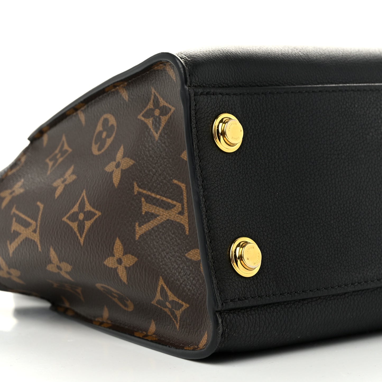 Calfskin Monogram On My Side PM Black