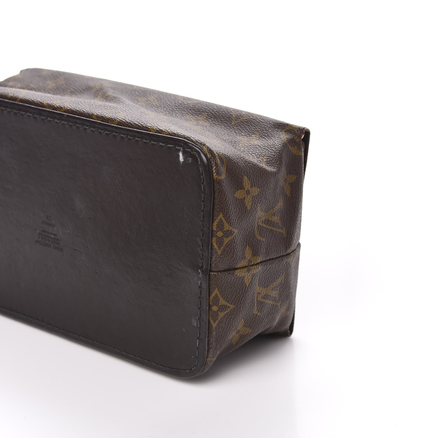 Louis Vuitton Monogram Toiletry Pouch 11 of 15