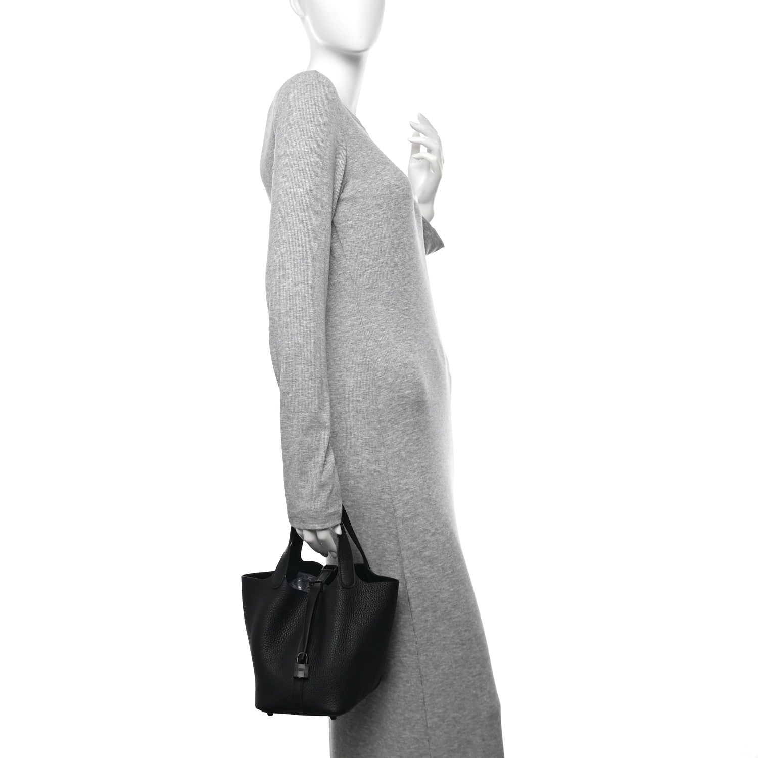 Hermes Taurillon Clemence Monochrome Picotin Lock 18 PM Black 2 of 11