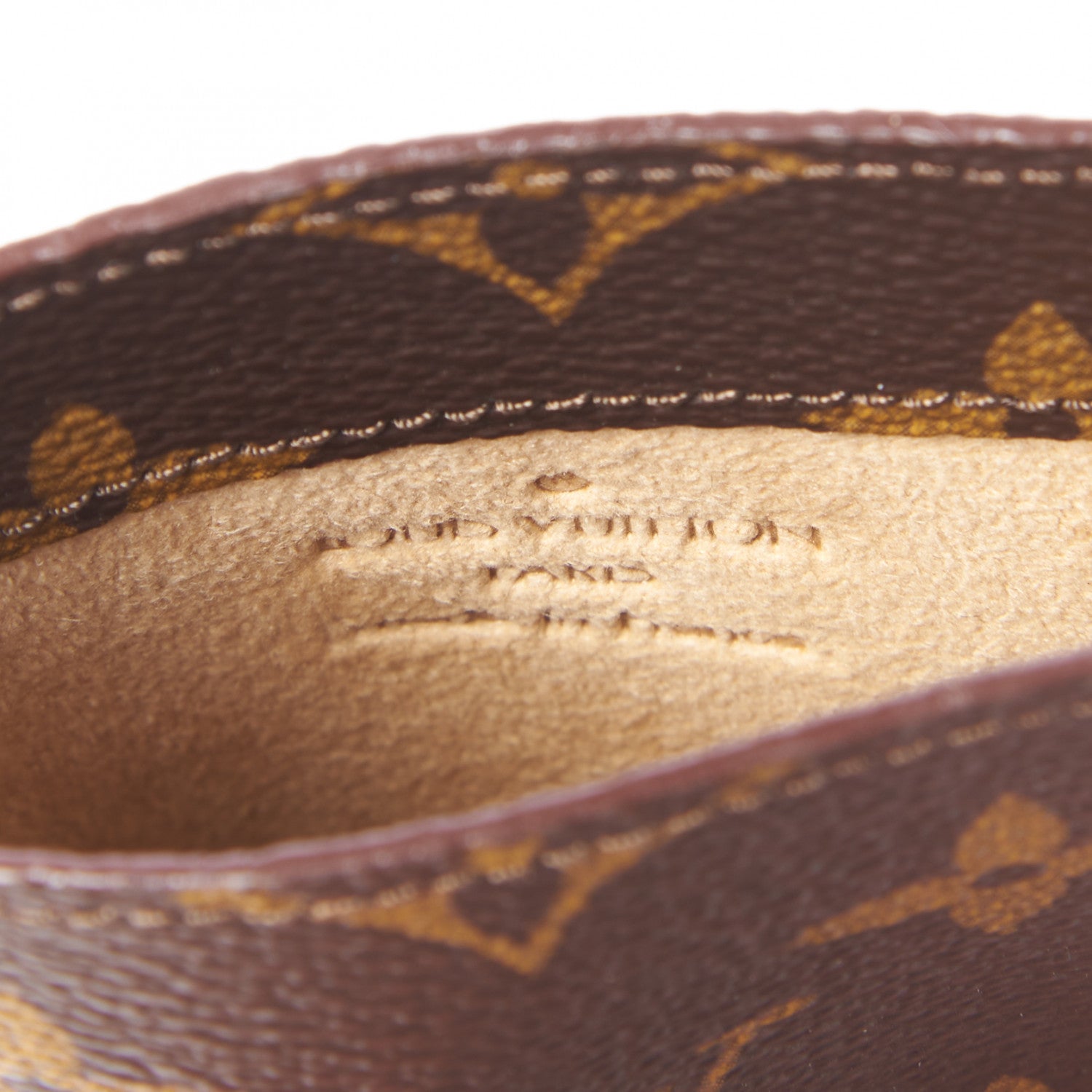 Louis Vuitton Monogram Sunglasses Case 7 of 7