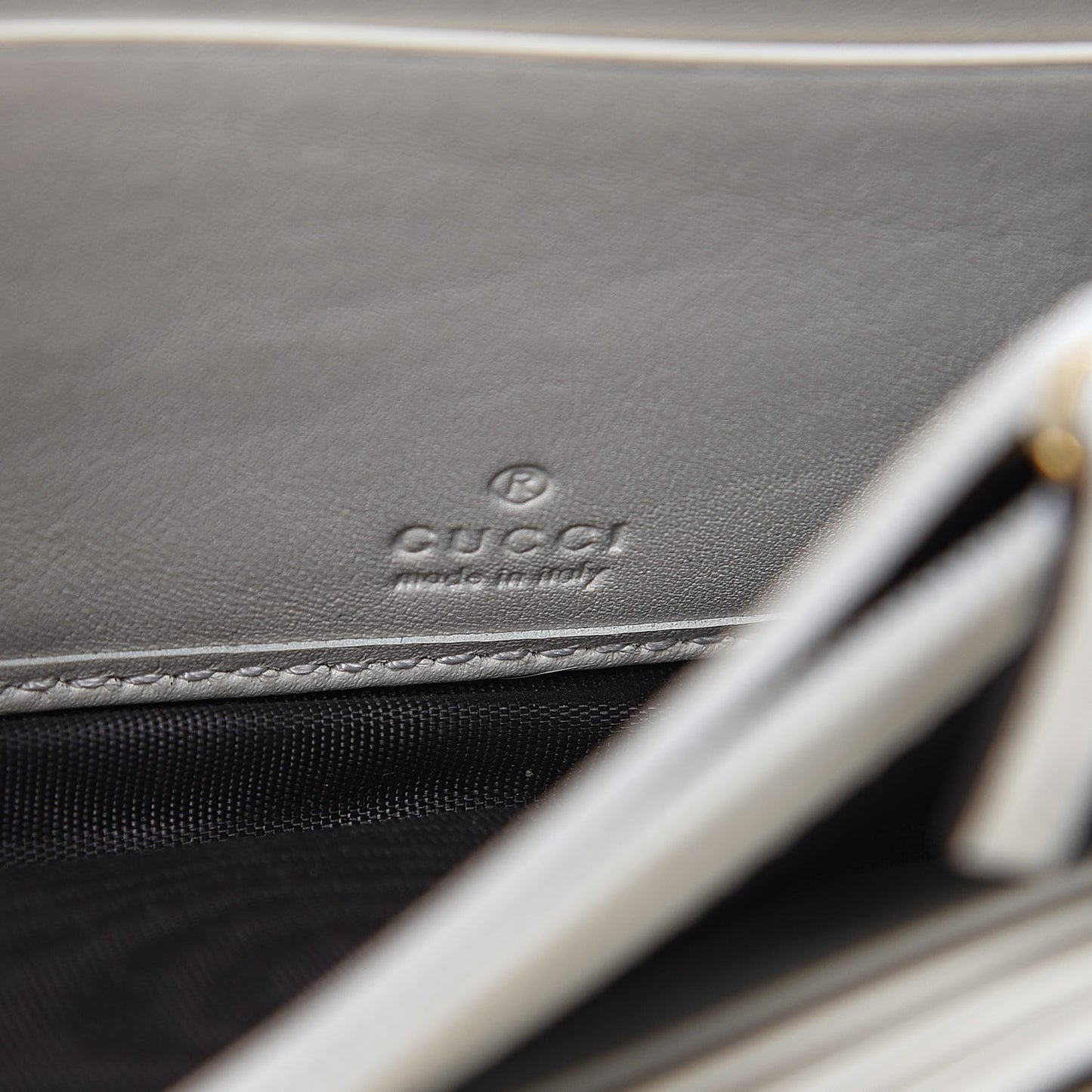 Calfskin Matelasse GG Marmont Continental Wallet Mystic White