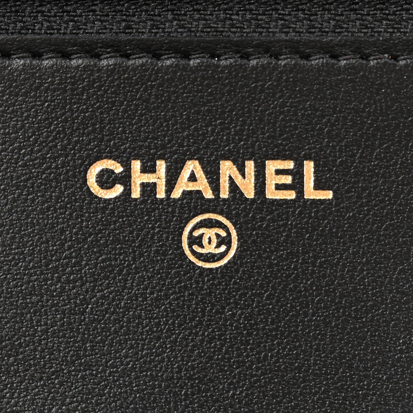 Caviar Quilted Boy Wallet On Chain WOC Black