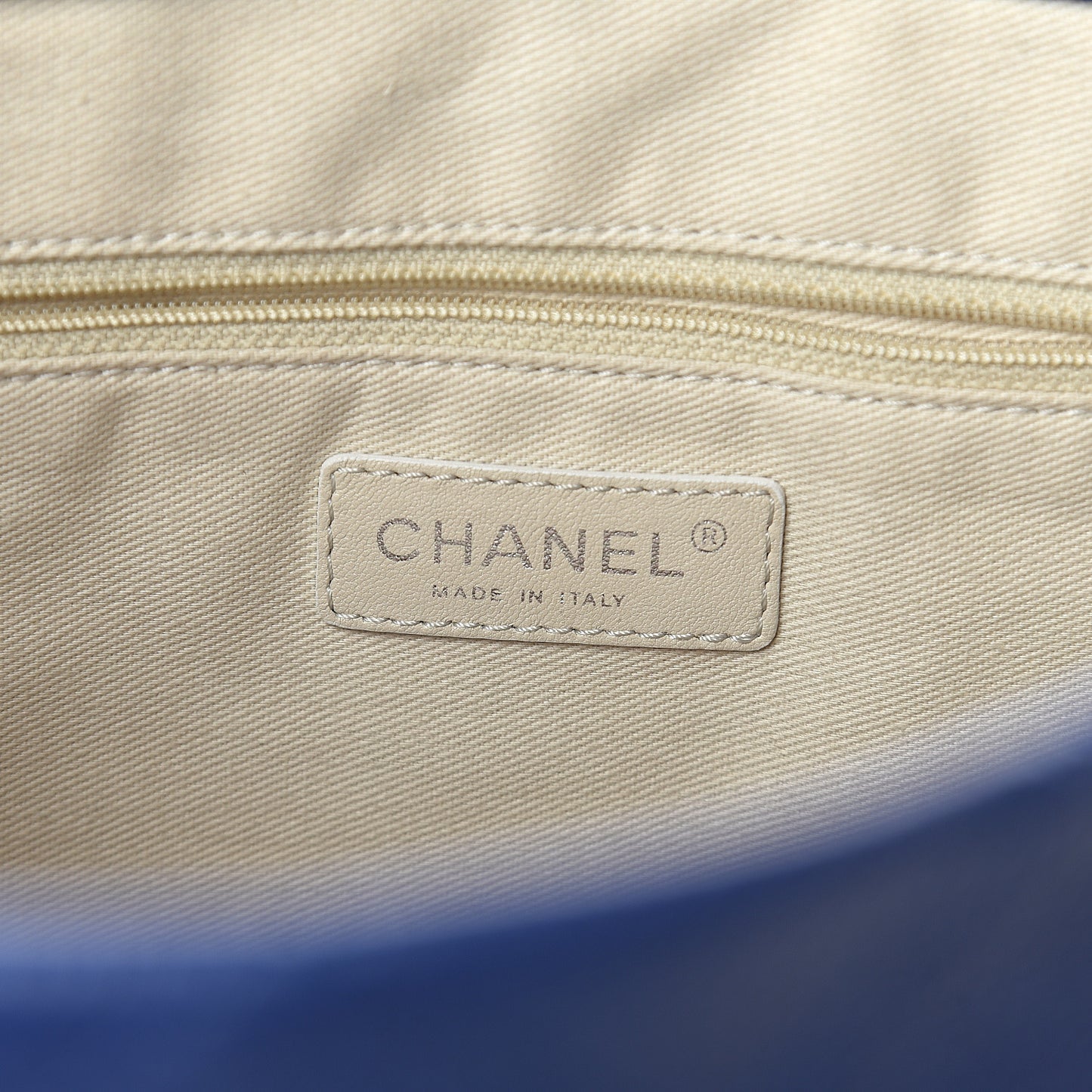 Grained Calfskin Stitched CC Pocket Tote Navy Blue