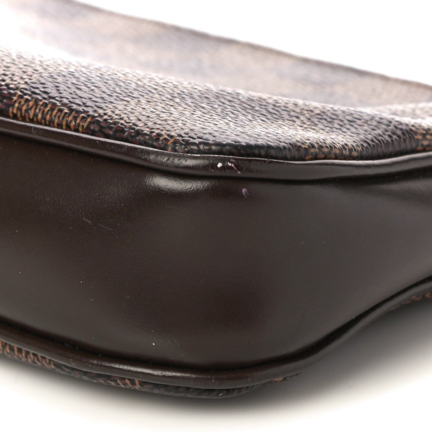 Damier Ebene Navona Pochette Accessories