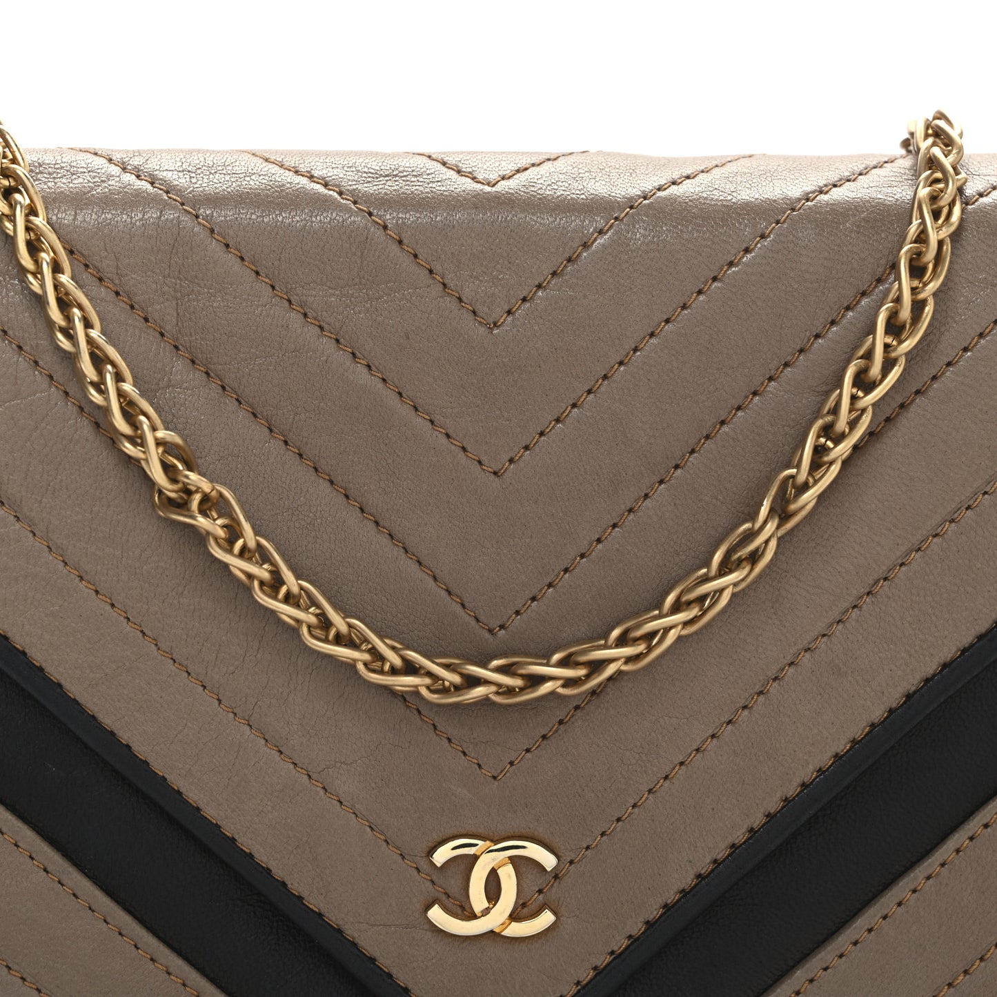 Lambskin Chevron Envelope Flap Beige Black