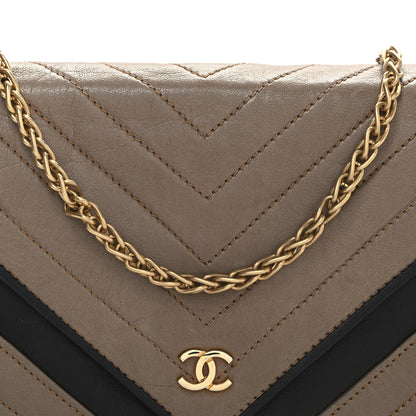Chanel Lambskin Chevron Envelope Flap Beige Black 8 of 10
