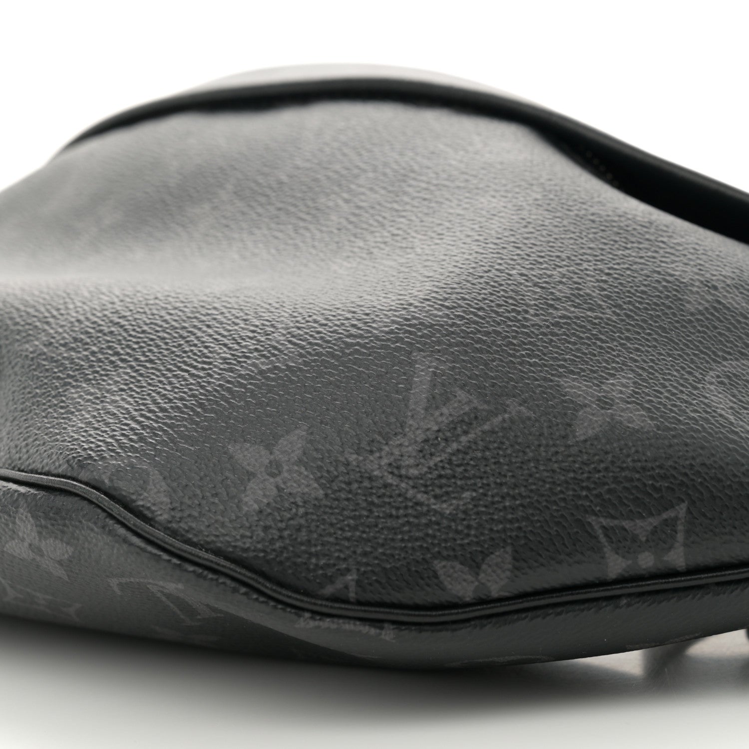 Louis Vuitton Monogram Eclipse Discovery Bumbag 9 of 9