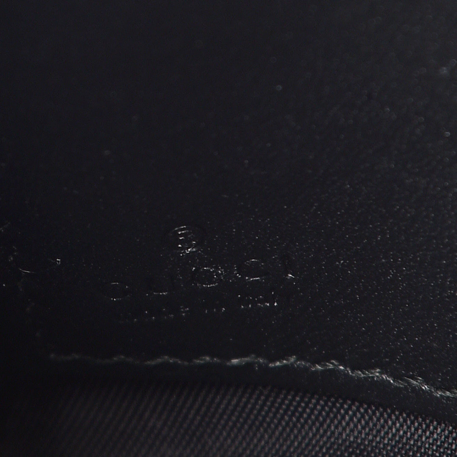 Gucci GG Supreme Monogram Wrist Wallet Black 9 of 10