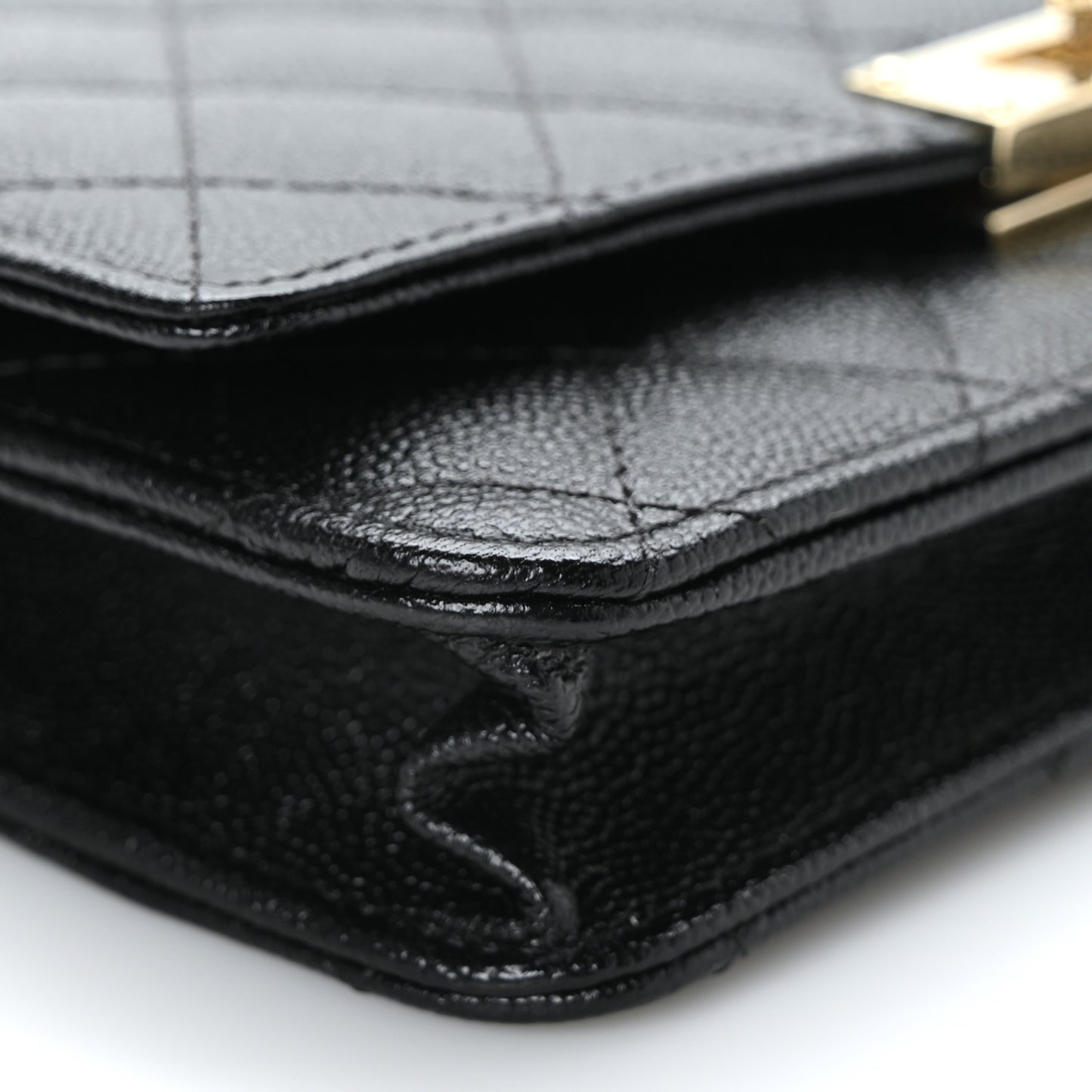 Caviar Quilted Golden Class Wallet On Chain WOC Black