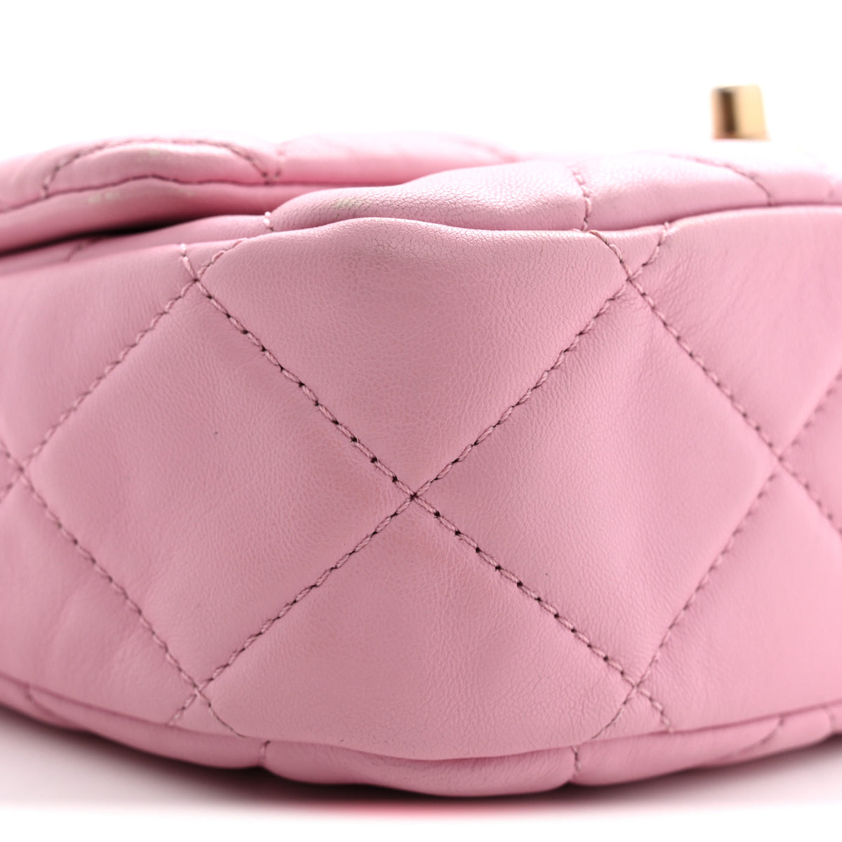 Lambskin Quilted Small Lacquered Chain Flap Pink