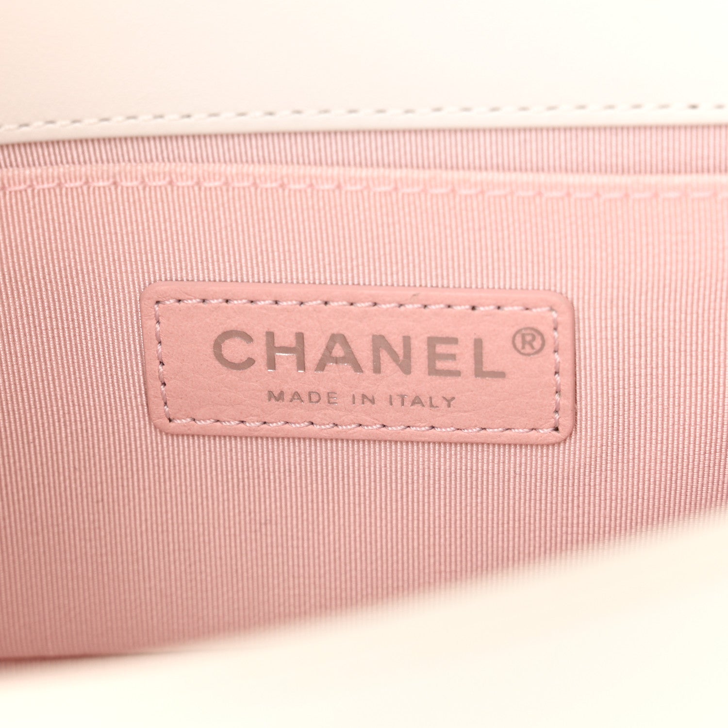 Chanel Calfskin Pearl Chevron Small Boy Flap White 6 of 10