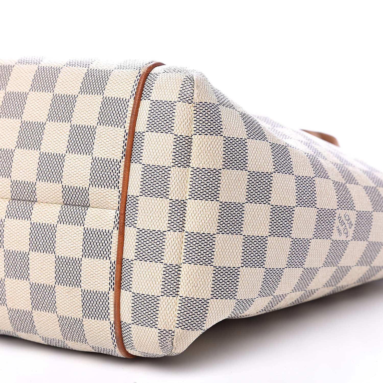 Louis Vuitton Damier Azur Totally MM 8 of 16