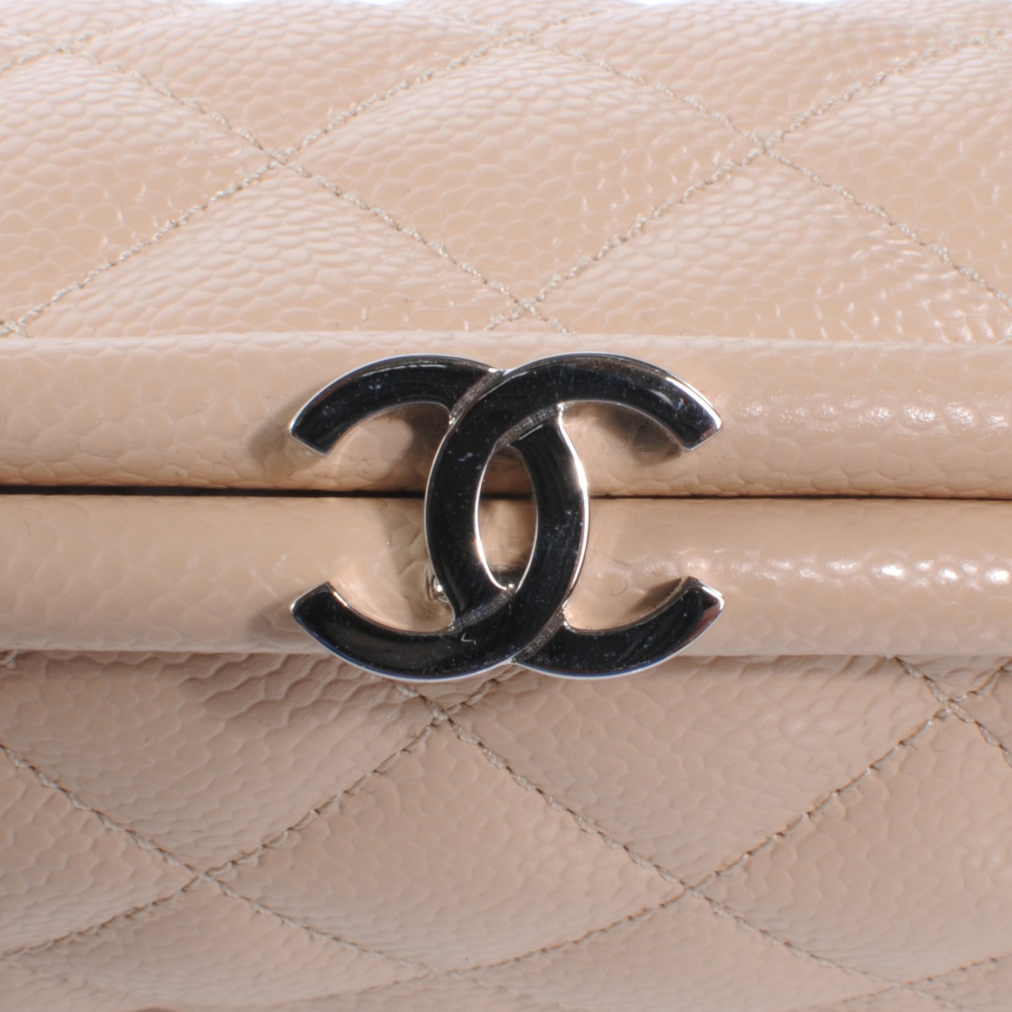 Caviar Quilted Timeless Clutch Beige Clair