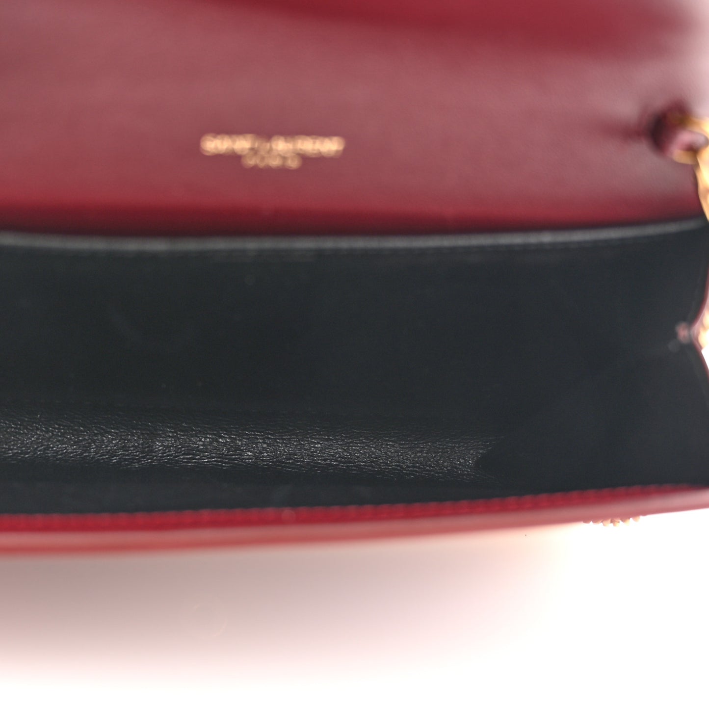 Patent Uptown Chain Wallet Red Grenat