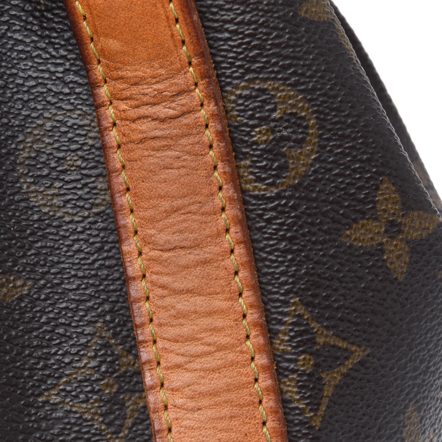 Louis Vuitton Monogram Petit Noe 30 of 37