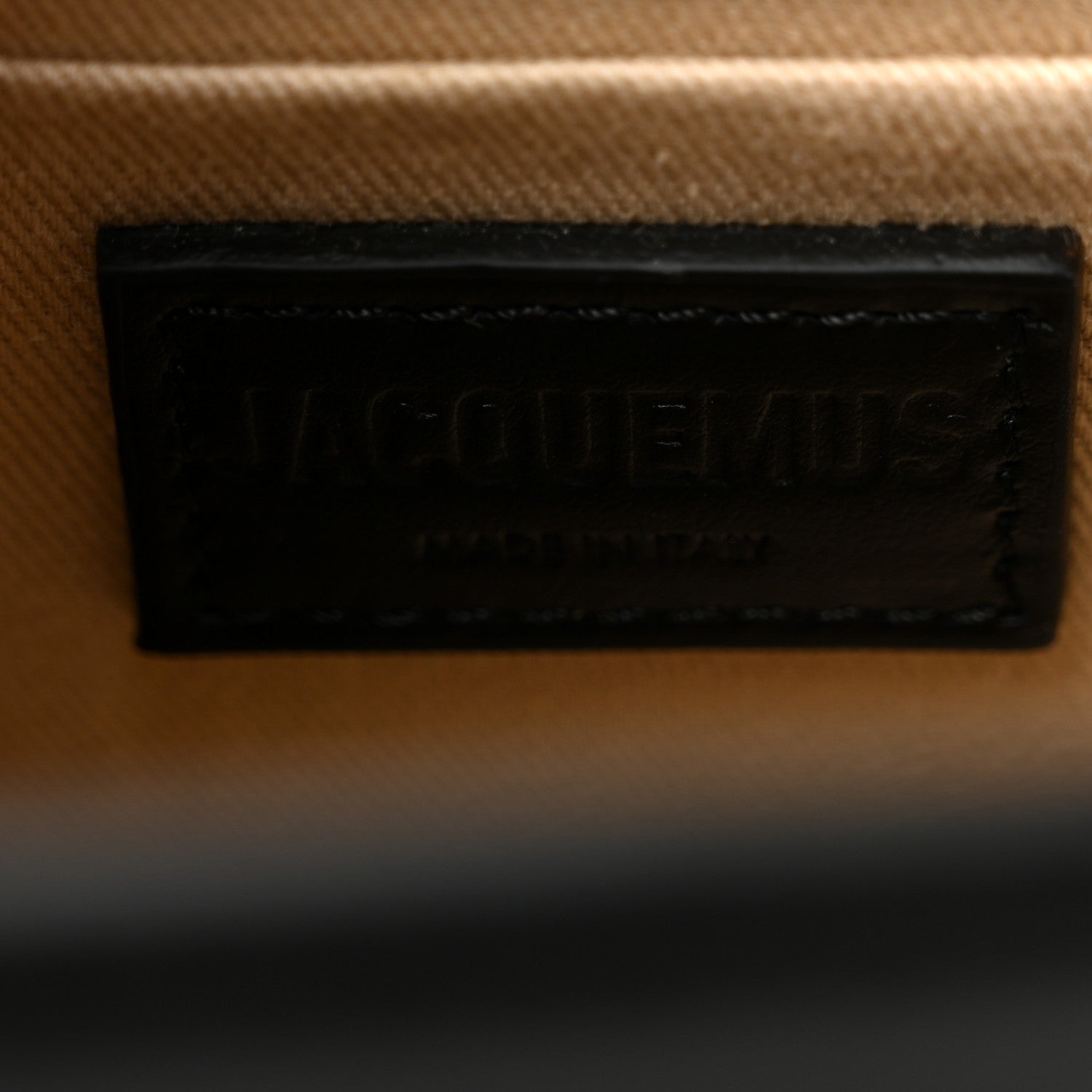 Jacquemus Smooth Calfskin Le Chiquito Moyen Black 6 of 10