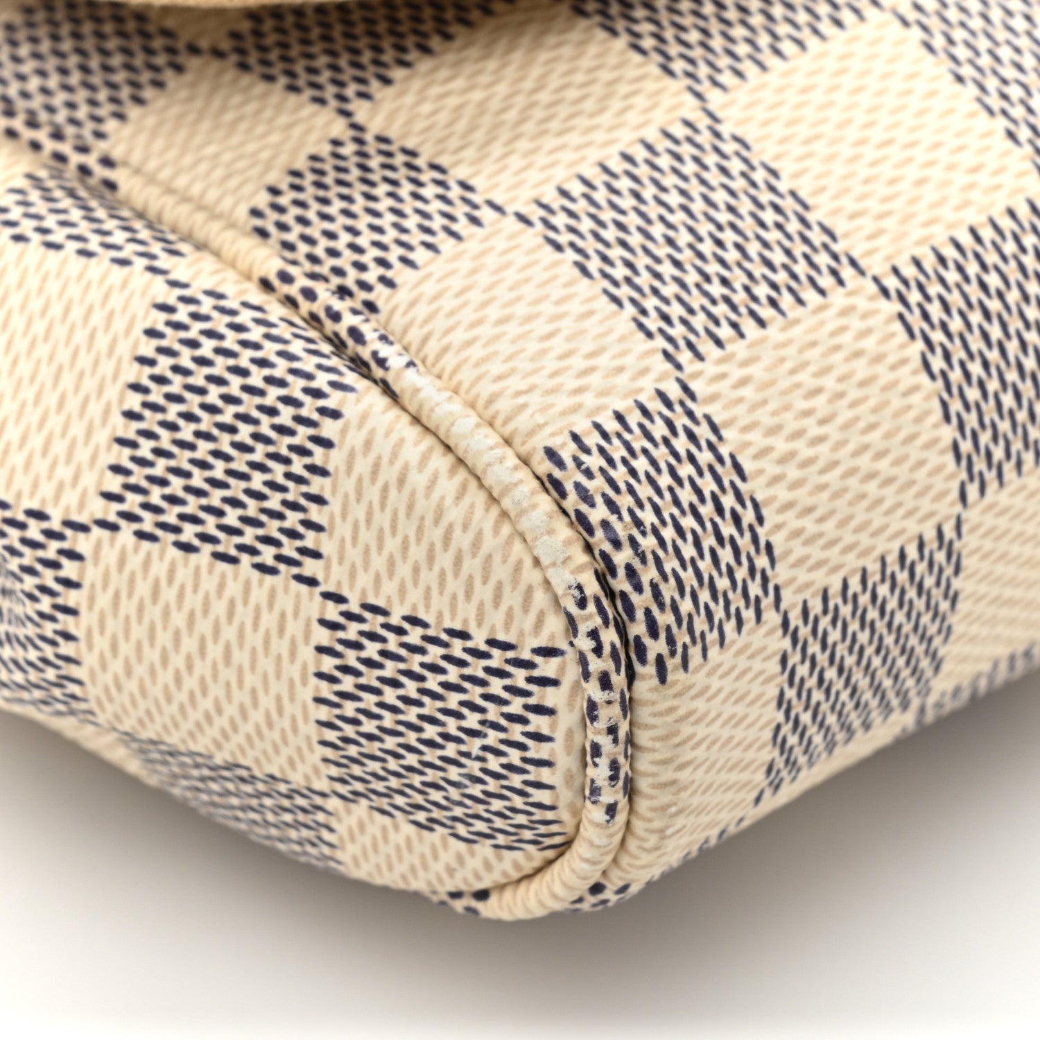 Louis Vuitton Damier Azur Favorite MM 12 of 16