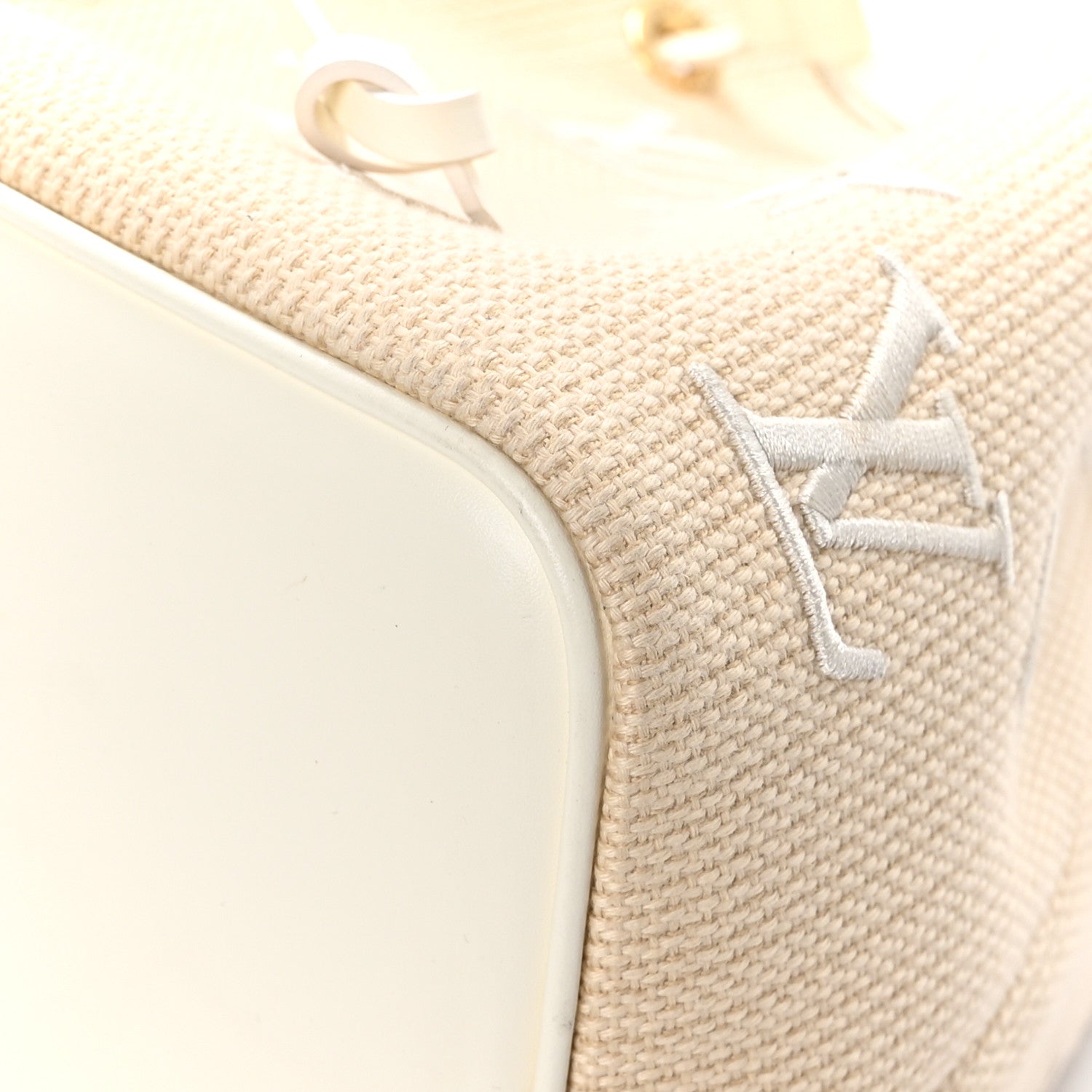 Louis Vuitton Cotton Monogram Embroidered Neonoe MM Beige White 11 of 14