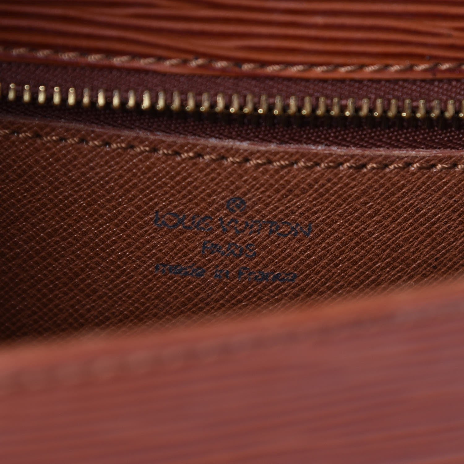 Louis Vuitton Epi Saint Cloud GM Kenyan Fawn 6 of 11