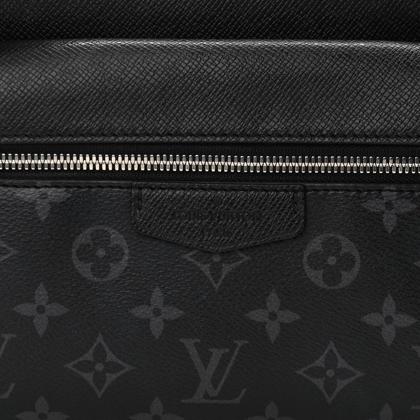 Taiga Monogram Eclipse Outdoor Messenger Black