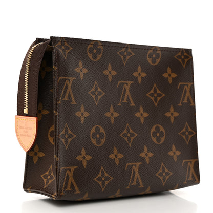 Louis Vuitton Monogram Toiletry Pouch 19 3 of 7