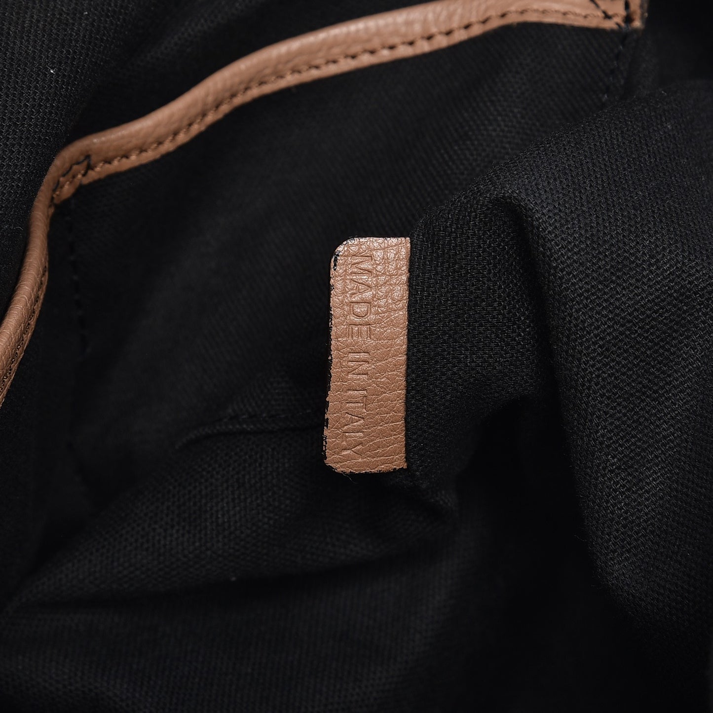 Grainy Calfskin House Check Small Canterbury Dark Sand