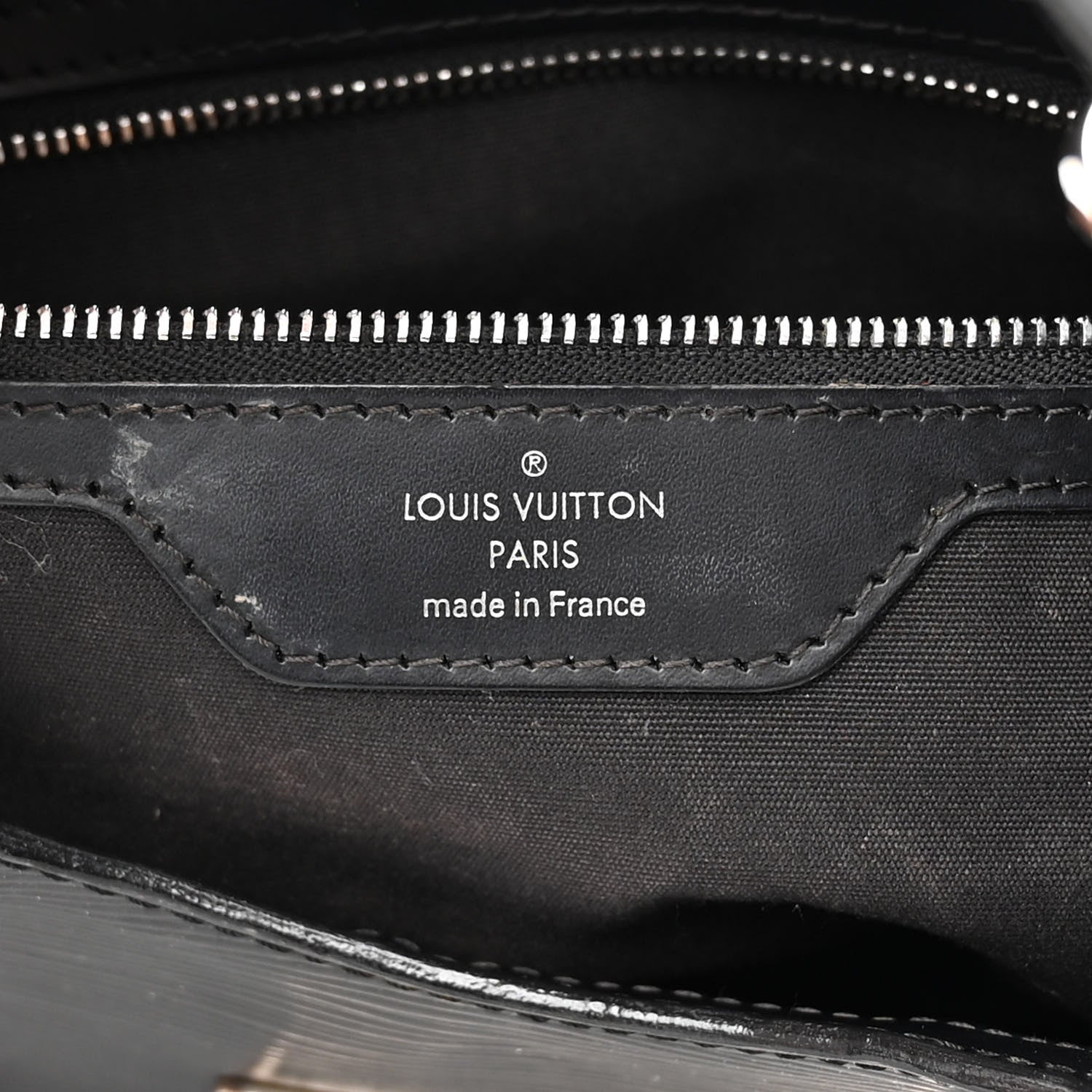 Louis Vuitton Epi Montaigne Sac Black 6 of 16