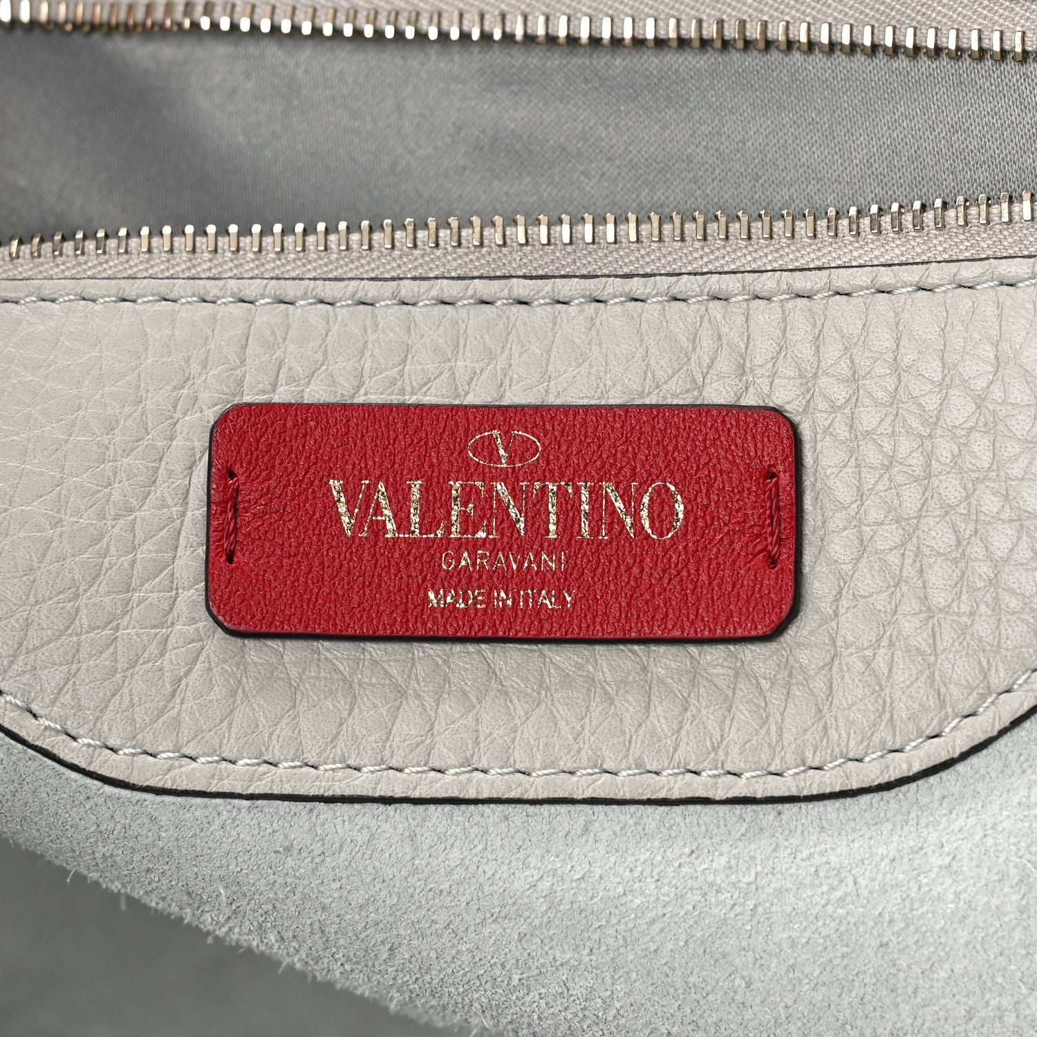 Valentino Garavani Grained Calfskin Rockstud Shoulder Tote Opal Grey 6 of 8