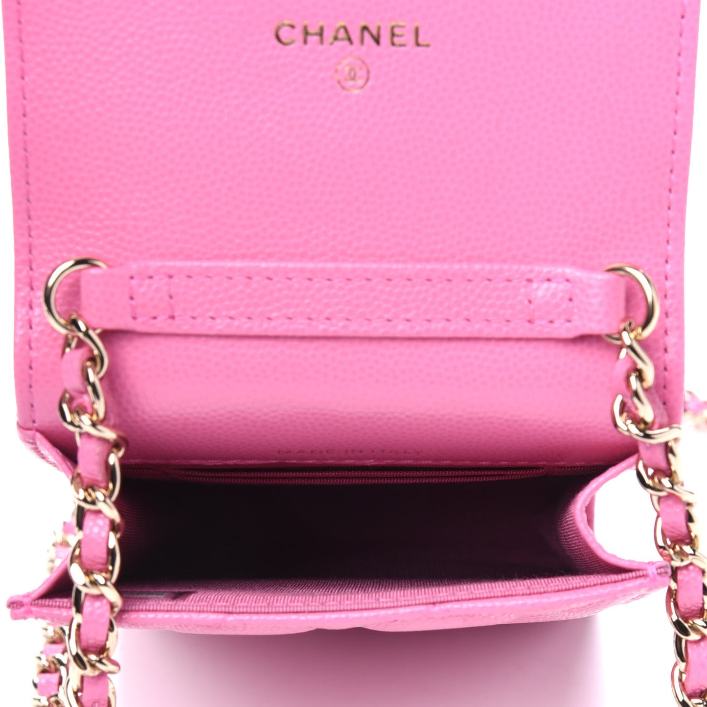 Caviar Quilted Crystal CC Airpods Pro and Phone Case With Chain Pink
