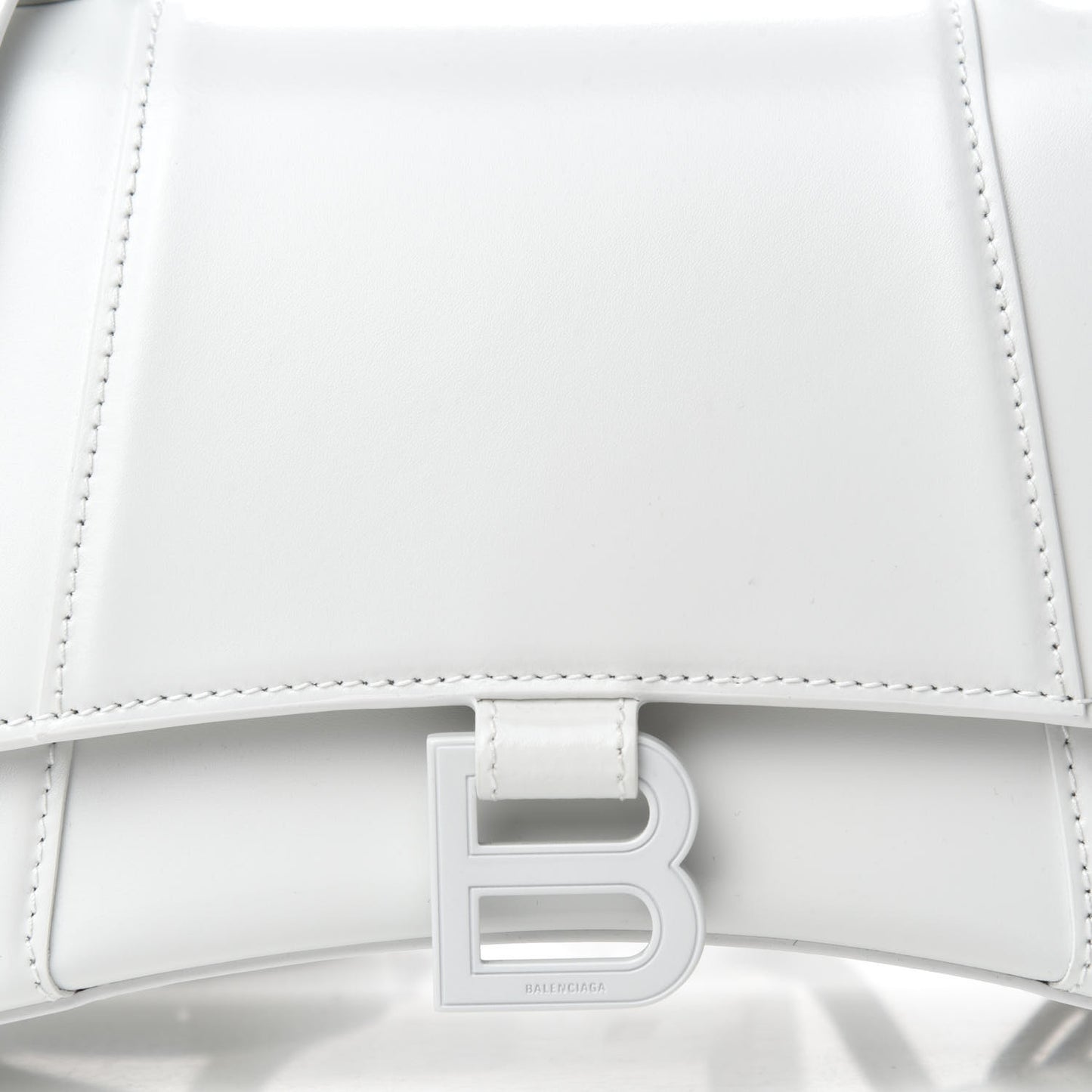 Shiny Box Calfskin Tonal B Small Hourglass Top Handle Bag White