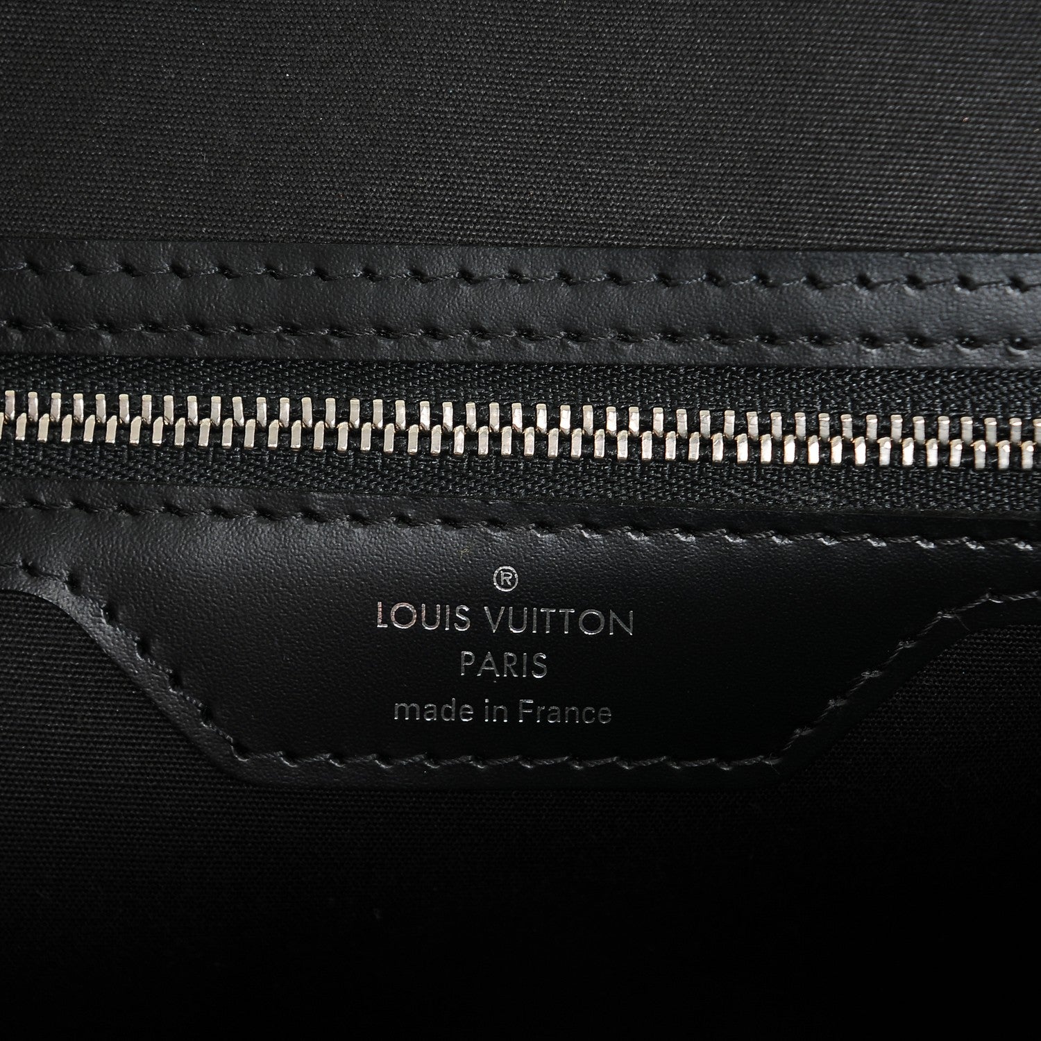 Louis Vuitton Epi Brea MM Black 6 of 6