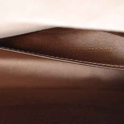 Saint Laurent Patent Calfskin Monogram Large Belle De Jour Clutch Chair 7 of 9
