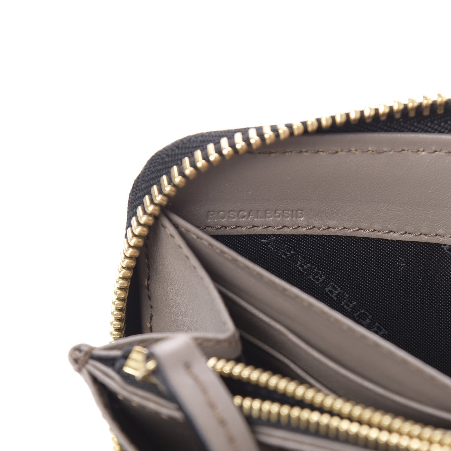 Heritage Grain Zip Around Wallet Pale Taupe