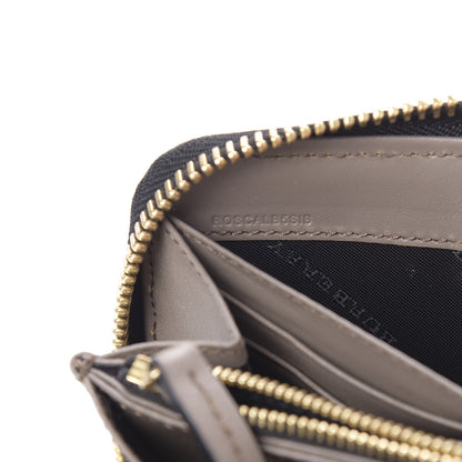Burberry Heritage Grain Zip Around Wallet Pale Taupe 8 of 8