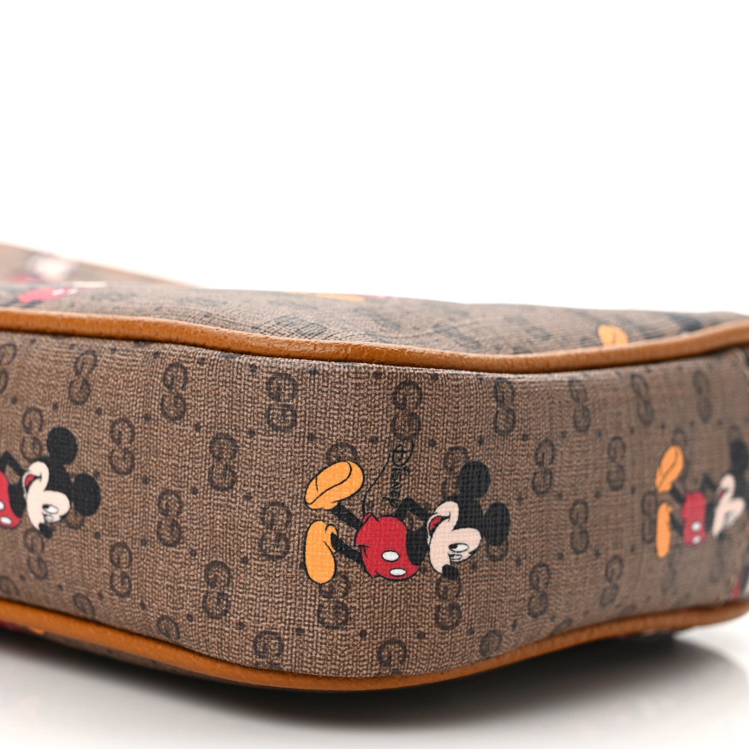 Gucci X DISNEY Mini Vintage GG Supreme Monogram Mickey Mouse Small Belt Bag 90 36 Beige Vintage Sun Oil 10 of 10
