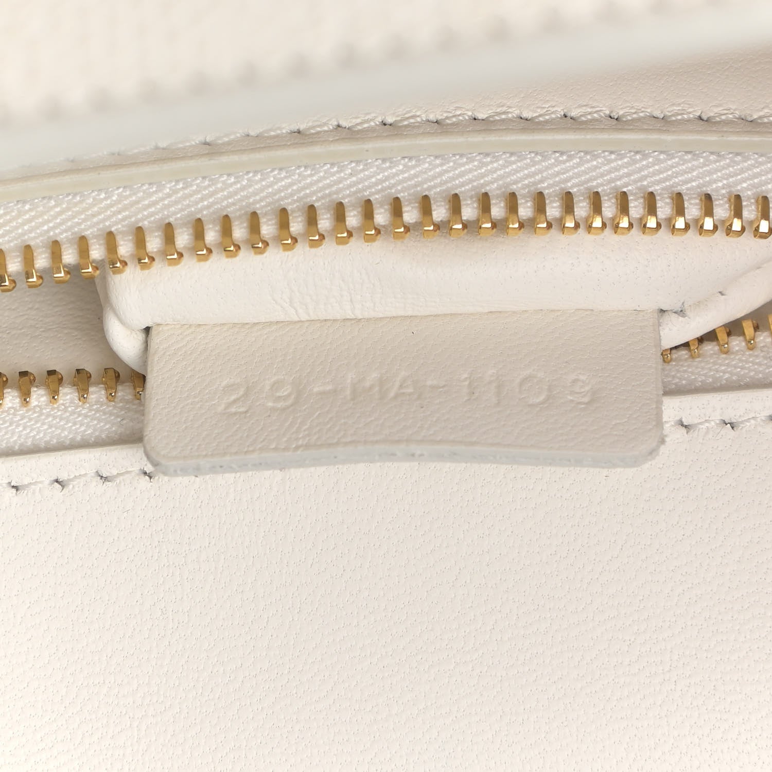 Christian Dior Ultra Matte Grained Calfskin 30 Montaigne Flap Bag White 6 of 11