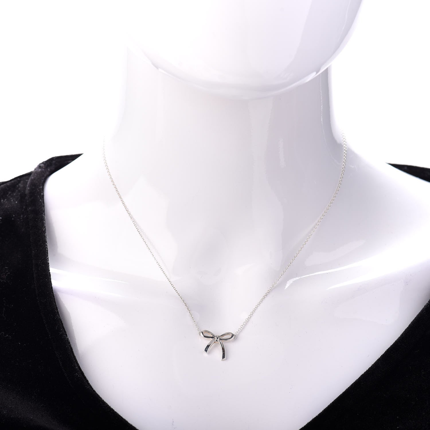 Tiffany Sterling Silver Small Bow Pendant Necklace 2 of 4