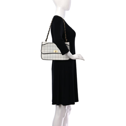 Chanel Lambskin Reissue Chocolate Bar Flap White Black 2 of 30