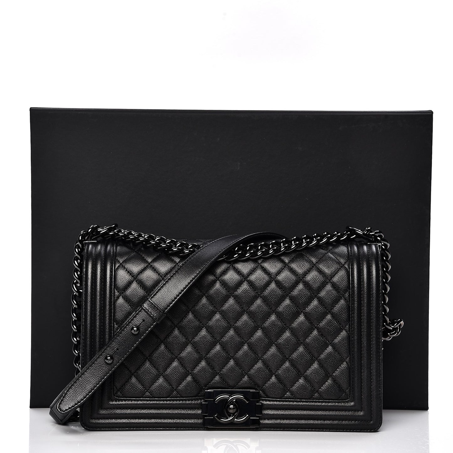Caviar Quilted New Medium Boy Flap So Black