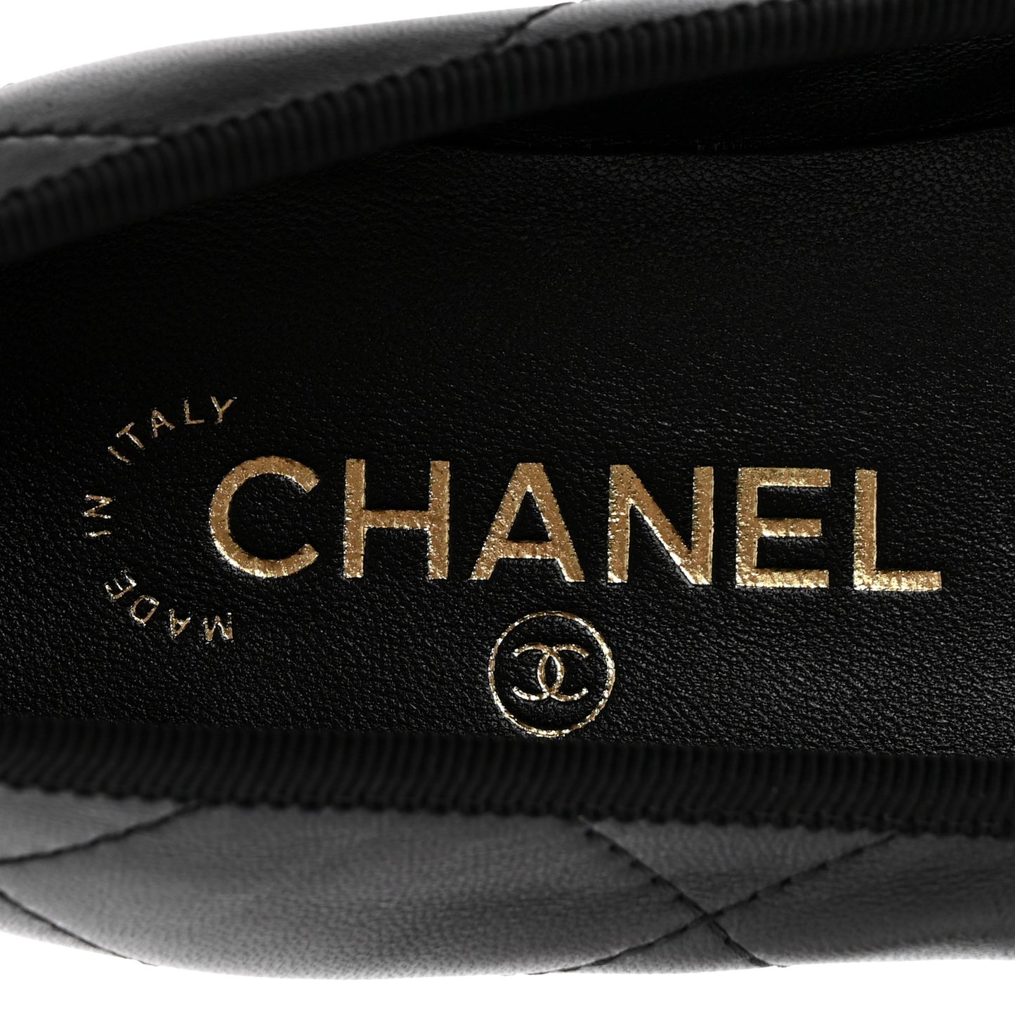Lambskin Quilted CC Cambon Ballet Flats 36 Black White