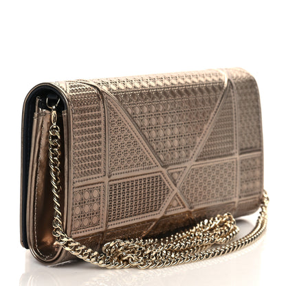 Christian Dior Metallic Patent Micro-Cannage Diorama Croisiere Chain Wallet Champagne 3 of 9